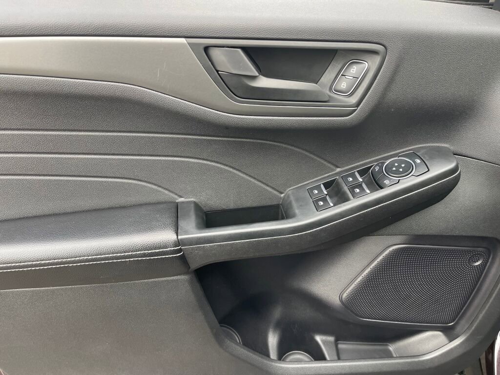 Used 2023 Ford Escape Active w/ Tech Pack #1 image 8