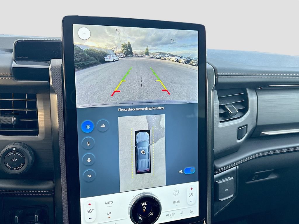 Used 2024 Ford Expedition Max Platinum image 14