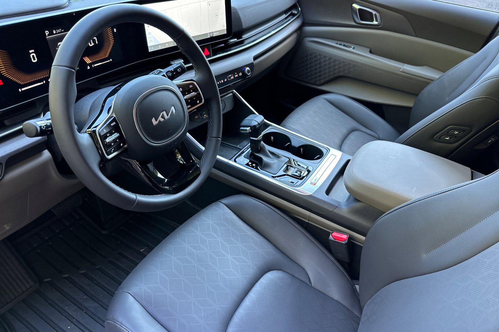 New 2026 Kia Carnival EX image 6