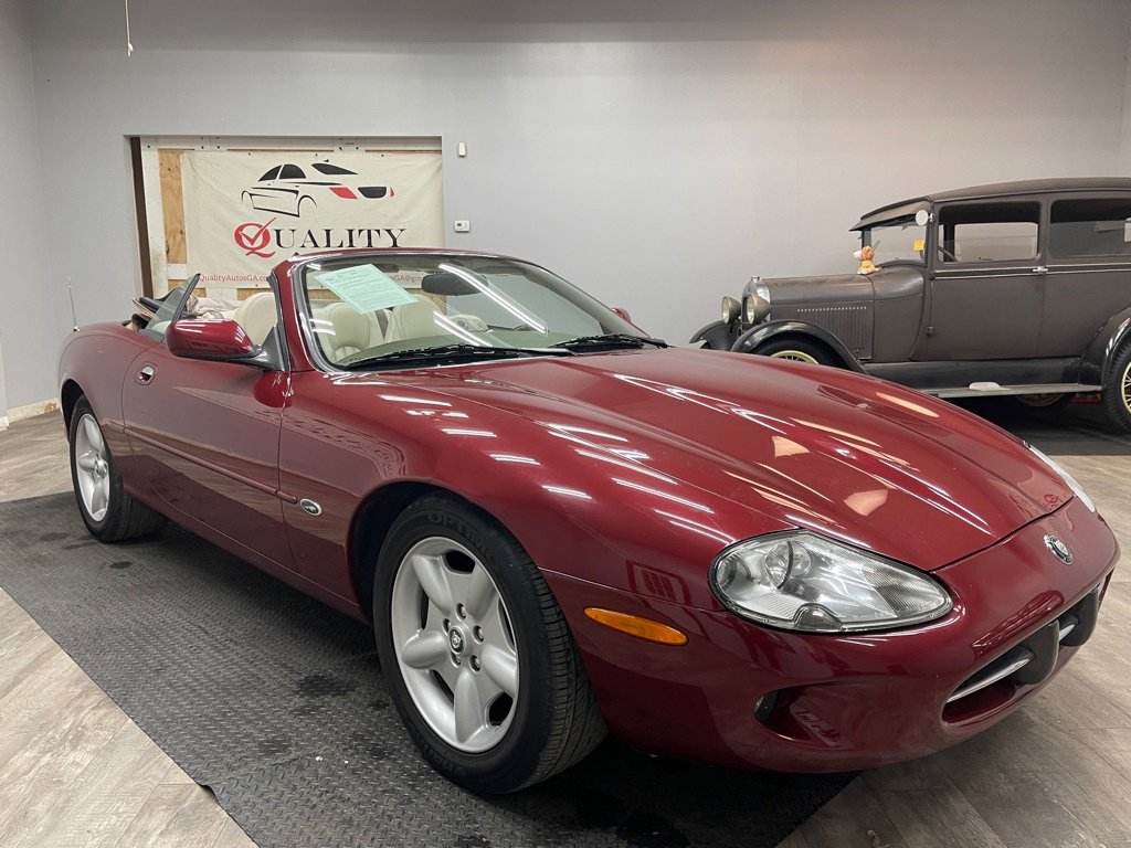 Used 1999 Jaguar XK8 image 3