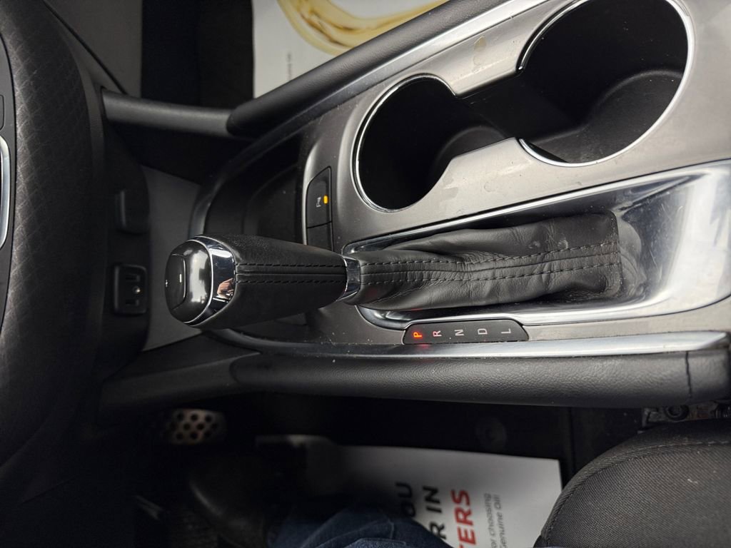 Used 2016 Chevrolet Malibu LT w/ Driver Confidence Package image 20