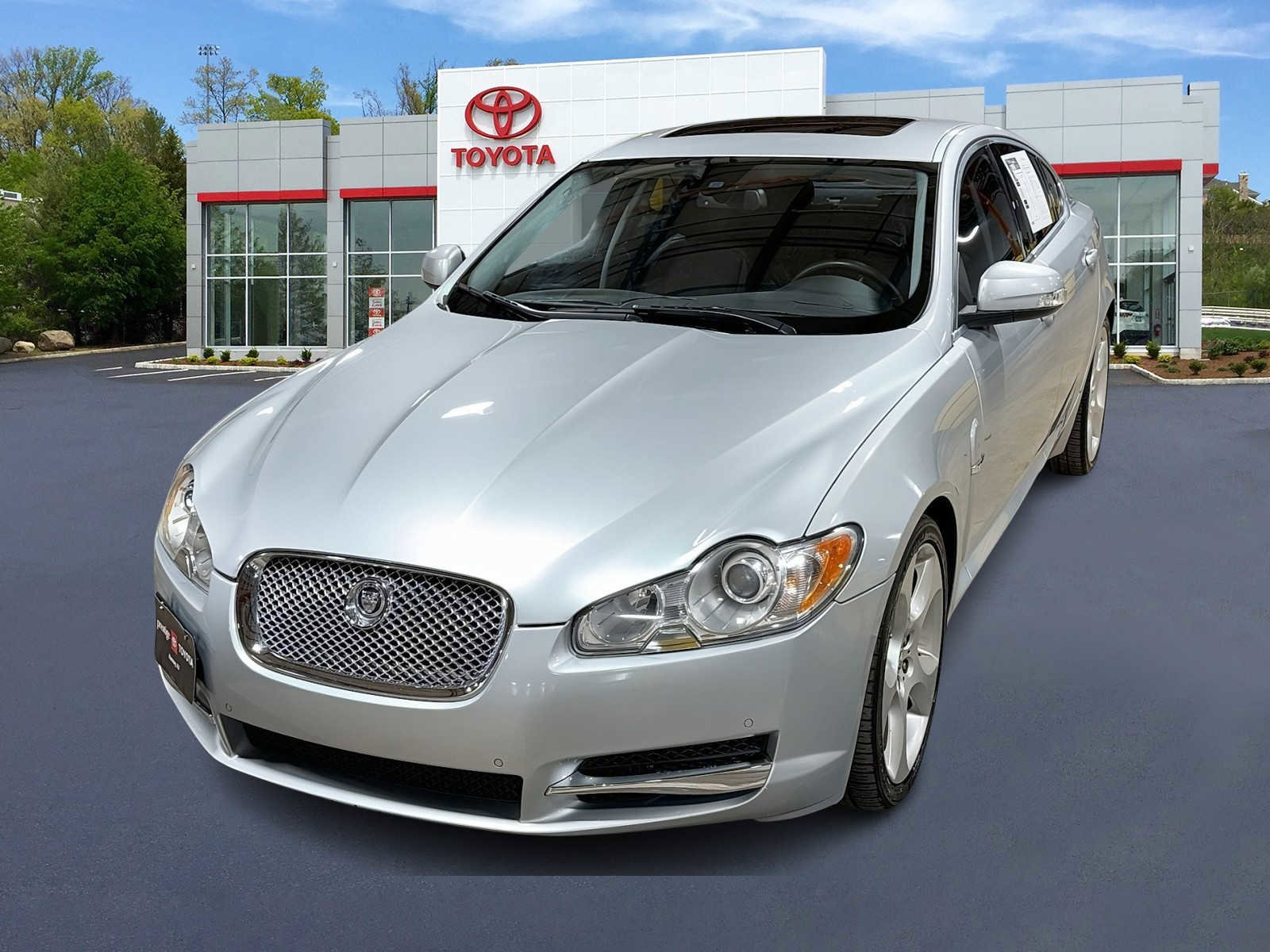 Used 2009 Jaguar XF Supercharged video 1