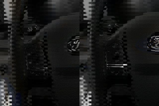 New 2026 Ford Transit 250 148 Medium Roof w/ Load Area Protection Package image 8