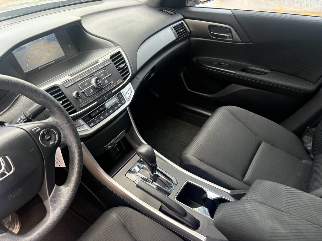 Used 2015 Honda Accord LX image 16