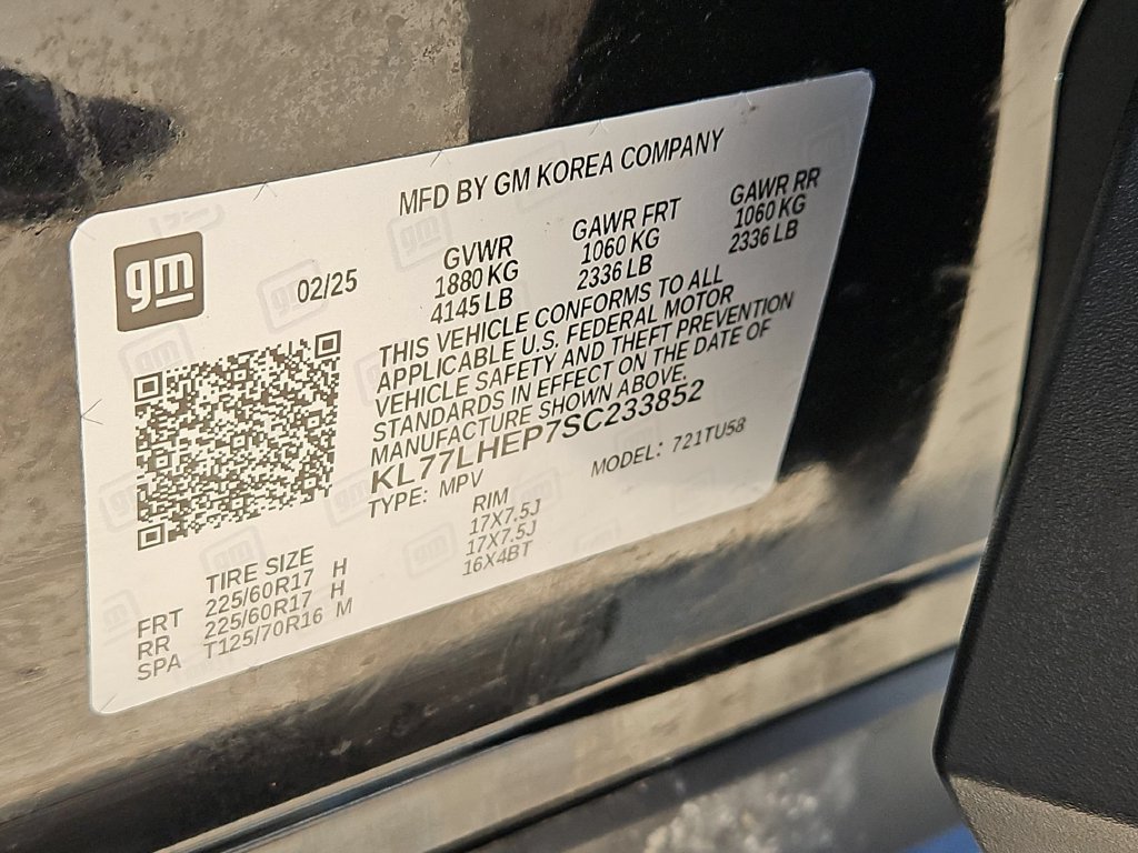 Used 2025 Chevrolet Trax LT w/ LT Convenience Package FWD image 36
