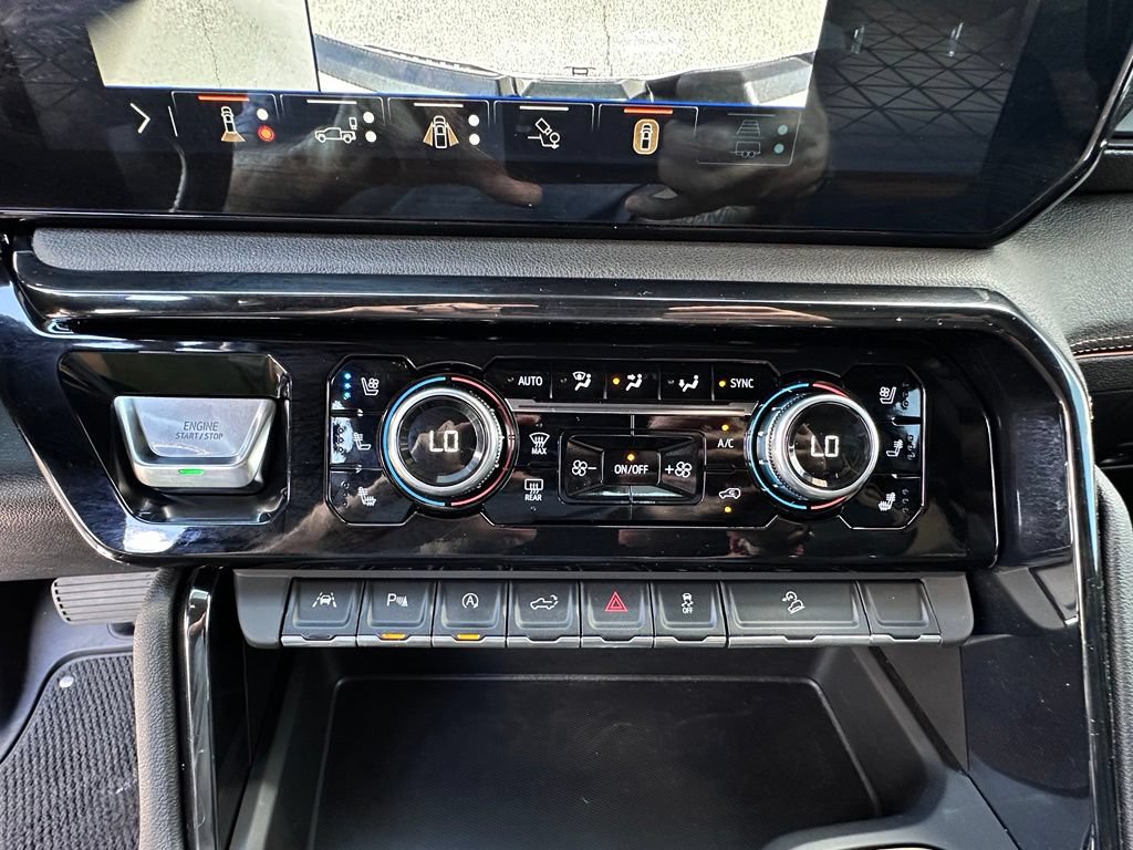 Used 2024 GMC Sierra 1500 AT4 w/ AT4 Premium Package AWD/4WD image 33