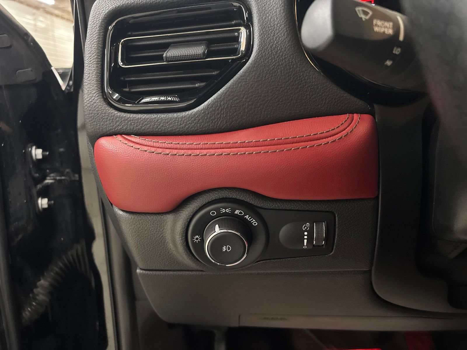 Used 2021 Dodge Durango R/T w/ Blacktop Package AWD/4WD image 16