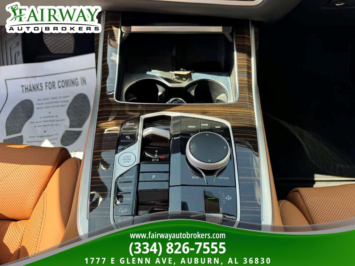 Used 2026 BMW X7 xDrive40i AWD/4WD image 25