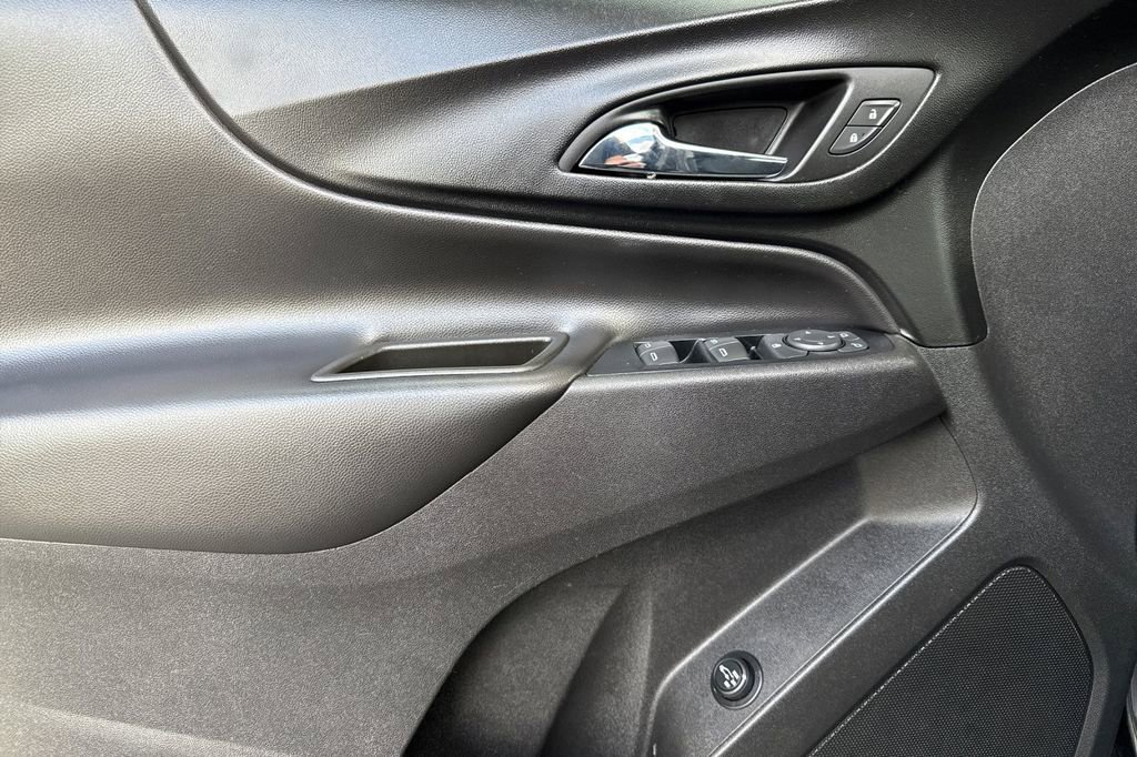 Used 2019 Chevrolet Equinox LT FWD image 11