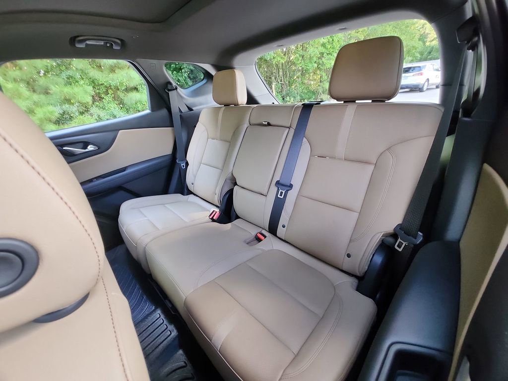 Certified 2025 Chevrolet Blazer Premier w/ Driver Confidence II Package image 30