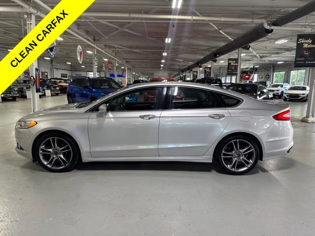 Used 2013 Ford Fusion Titanium w/ Titanium Driver Assist Pkg FWD image 2