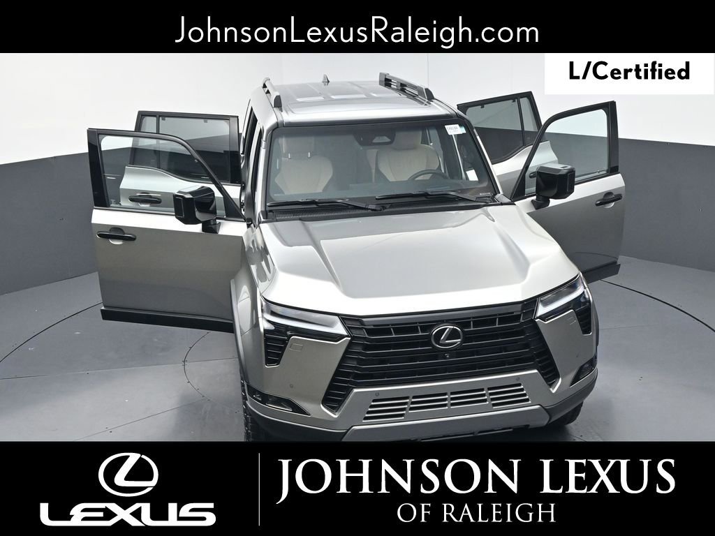 Used 2024 Lexus GX 550 AWD/4WD image 33