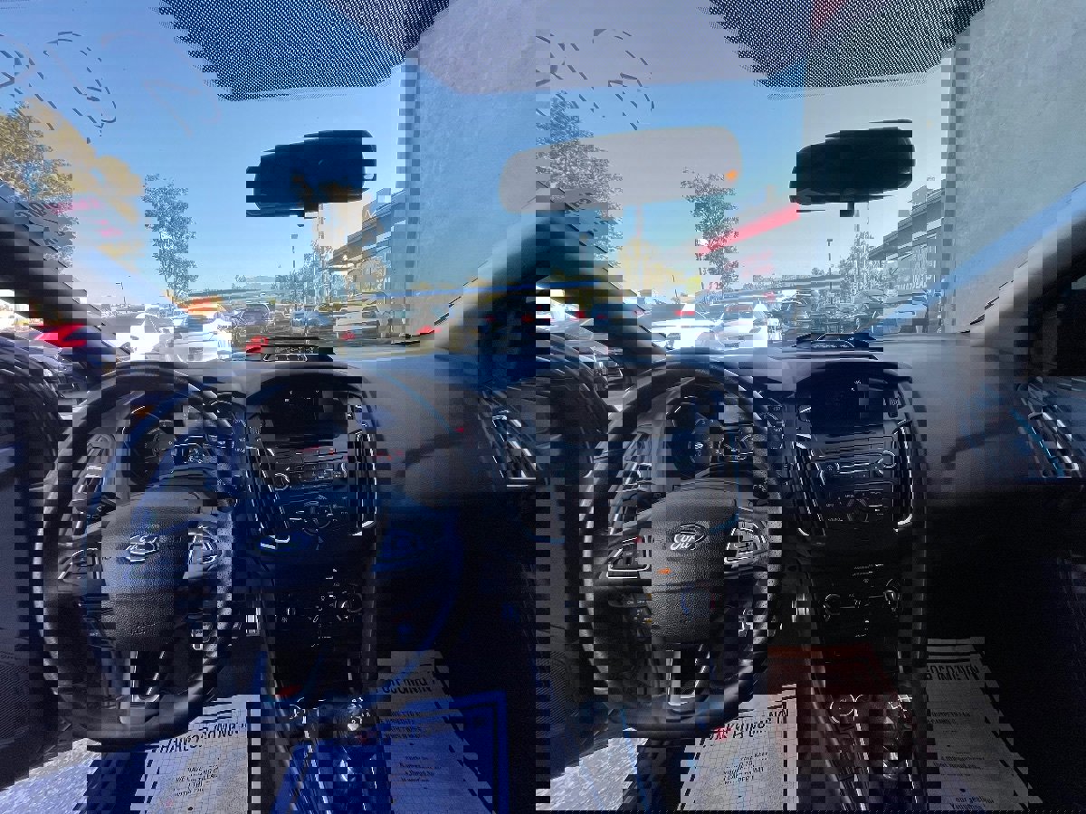 Used 2015 Ford Focus ST image 10