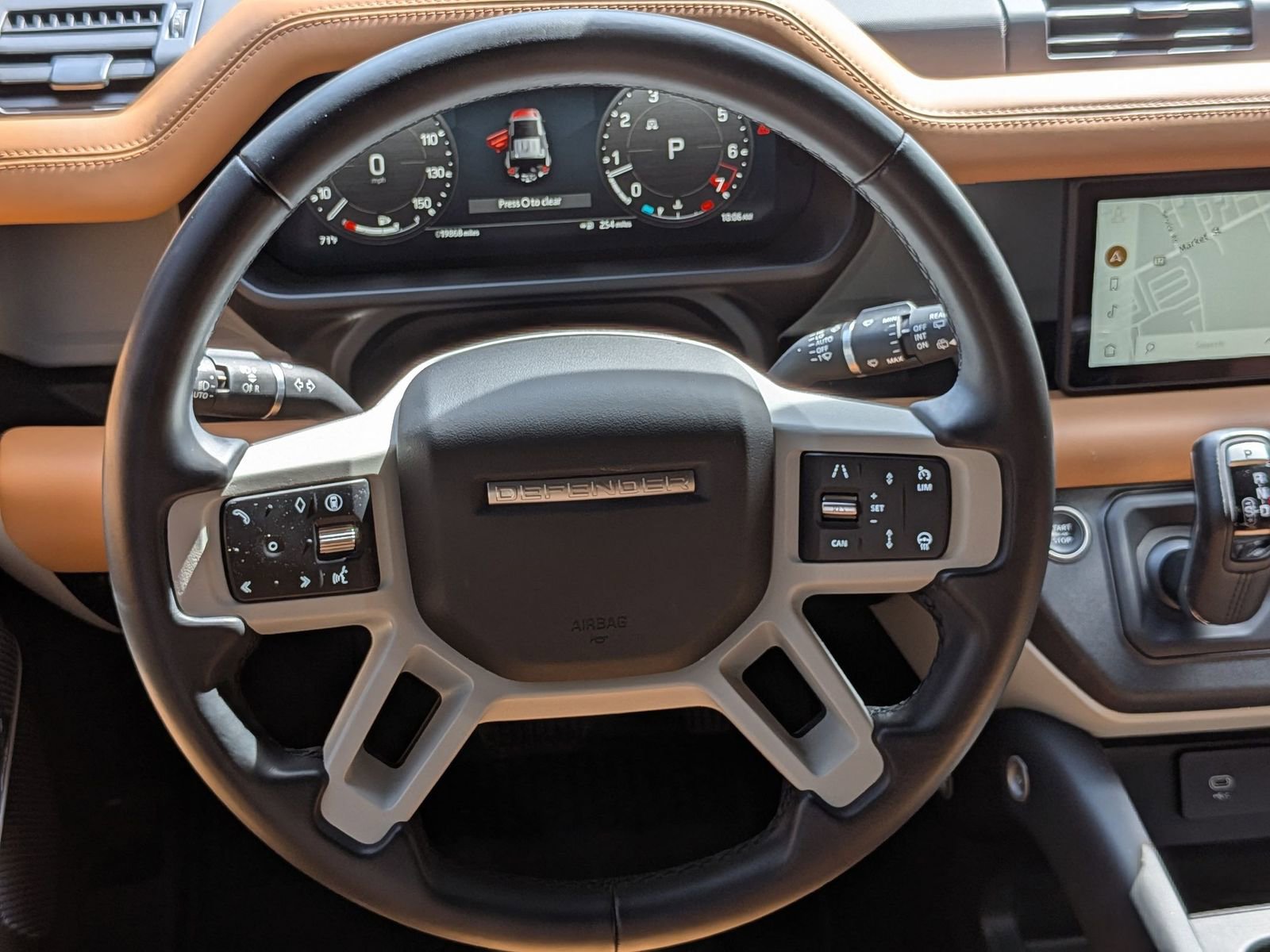 Used 2024 Land Rover Defender 110 S AWD/4WD image 32