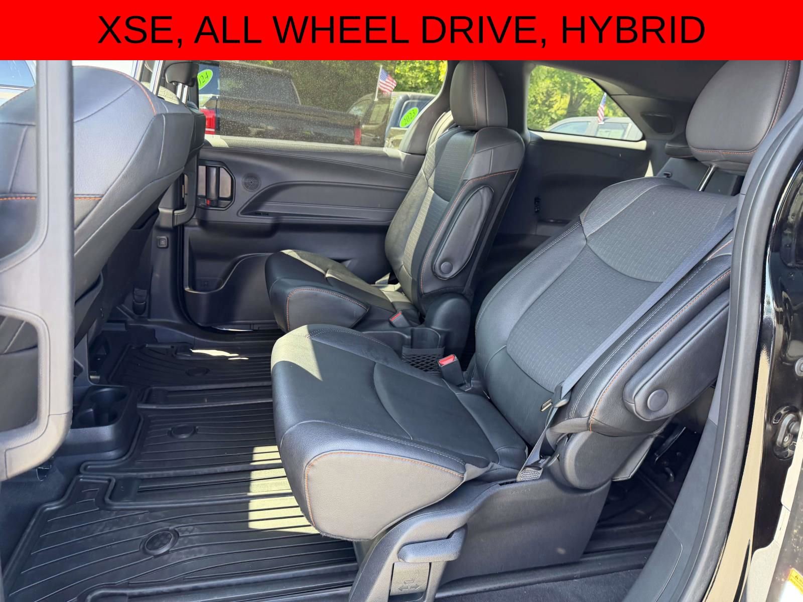 Used 2023 Toyota Sienna XSE w/ XSE Plus Package AWD/4WD image 24