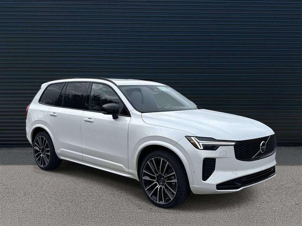 New 2026 Volvo XC90 B6 Ultra w/ Protection Package AWD/4WD image 3
