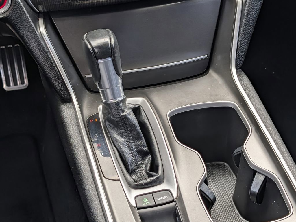 Used 2019 Honda Accord Sport image 13