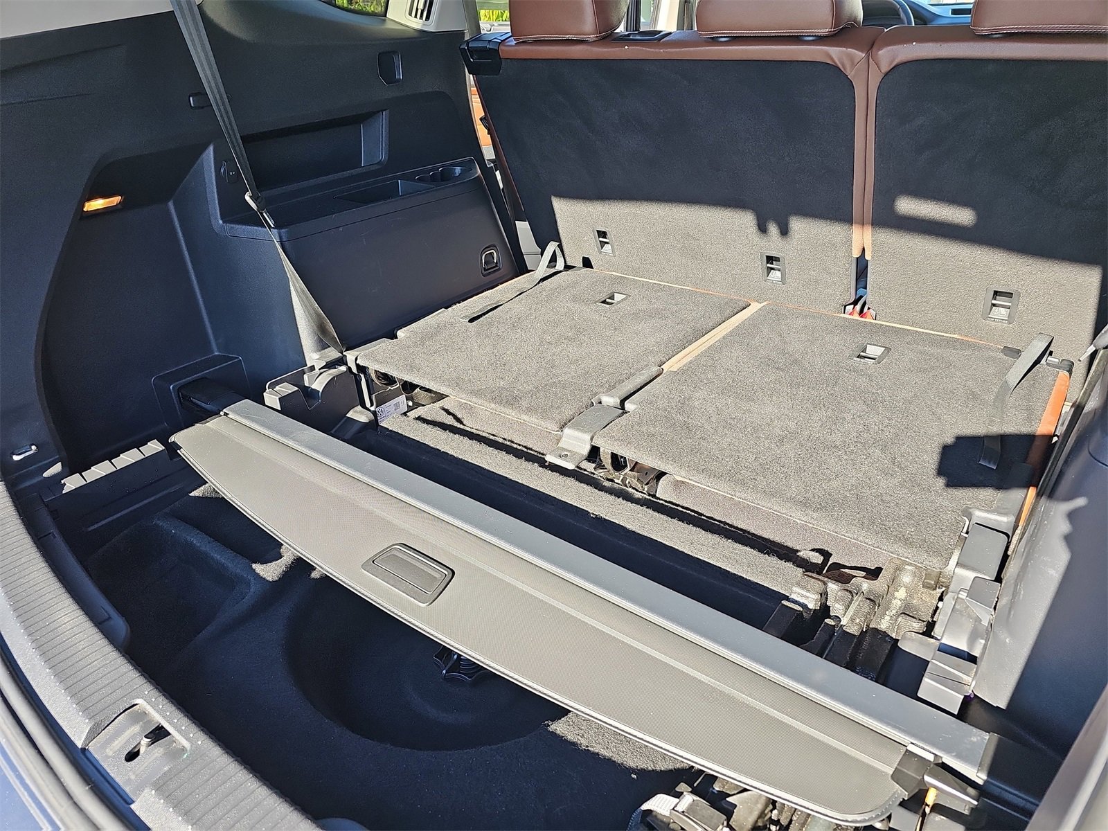 Used 2021 Volkswagen Atlas SE w/ Panoramic Sunroof Package image 14