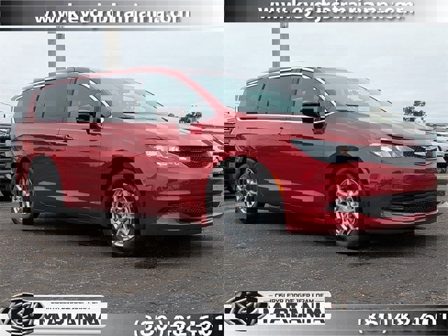 New 2026 Chrysler Voyager LX