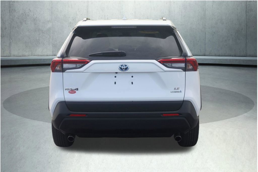 Used 2022 Toyota RAV4 LE AWD/4WD image 19