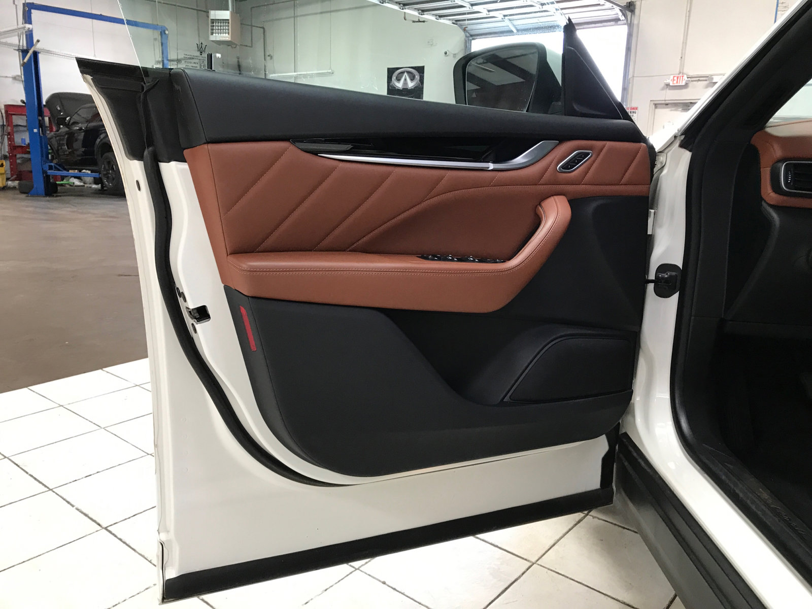 Used 2021 Maserati Levante image 7