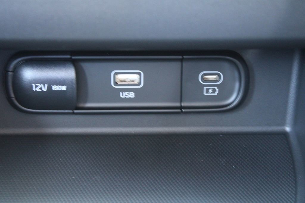 New 2026 Kia Seltos S FWD image 35