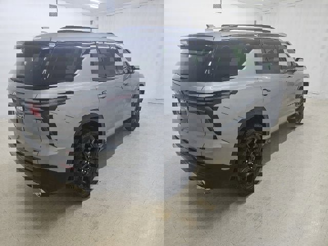 New 2026 Chevrolet Traverse RS w/ LPO, Floor Liner Package image 4
