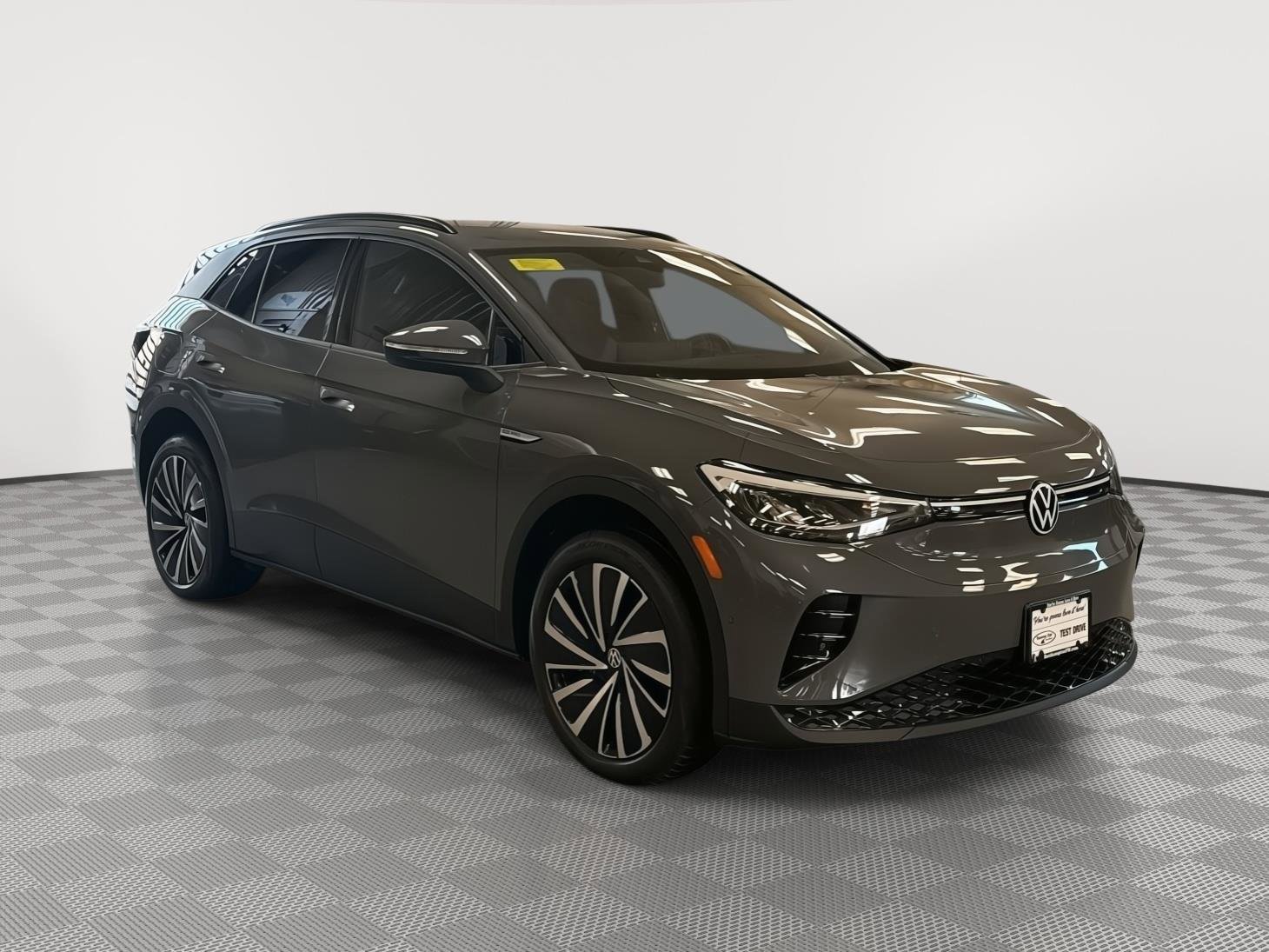New 2025 Volkswagen ID.4 Pro AWD/4WD image 3