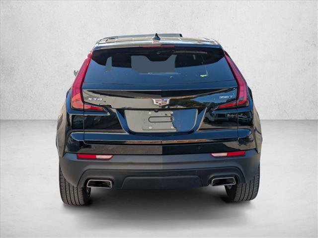 Used 2023 Cadillac XT4 Luxury w/ Cold Weather Package image 6