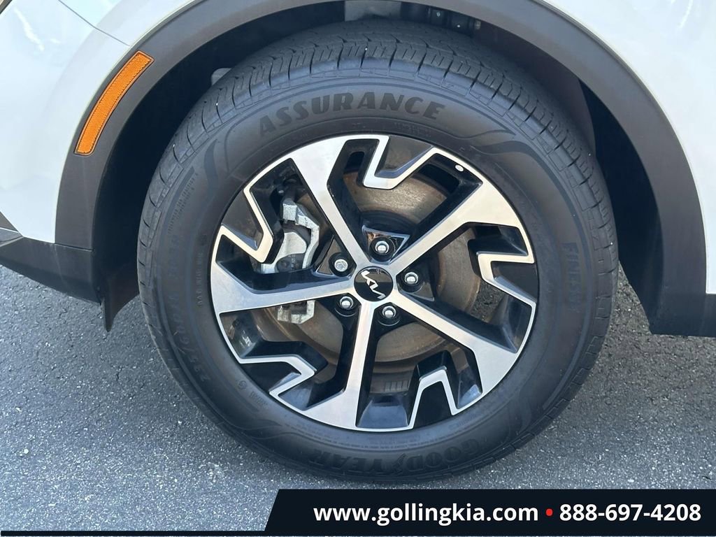 Certified 2025 Kia Sportage EX w/ EX Premium Package image 7