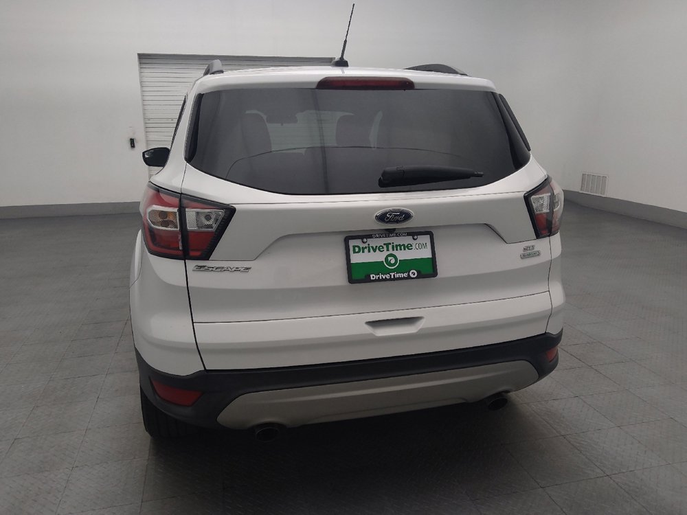 Used 2018 Ford Escape SE FWD image 6