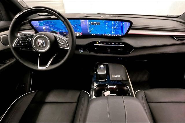 Used 2025 Buick Enclave Avenir w/ Super Cruise Package image 15