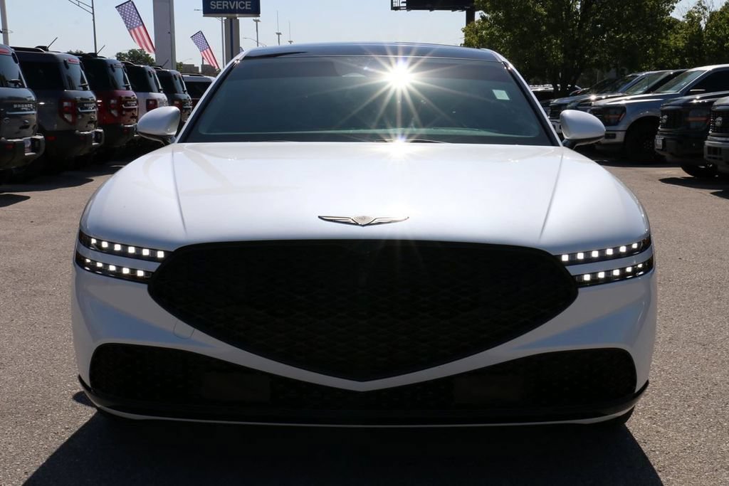 Used 2026 Genesis G90 3.5T Prestige AWD/4WD image 3