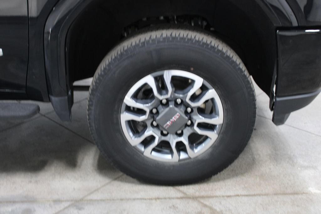 Used 2022 GMC Sierra 2500 AT4 image 57