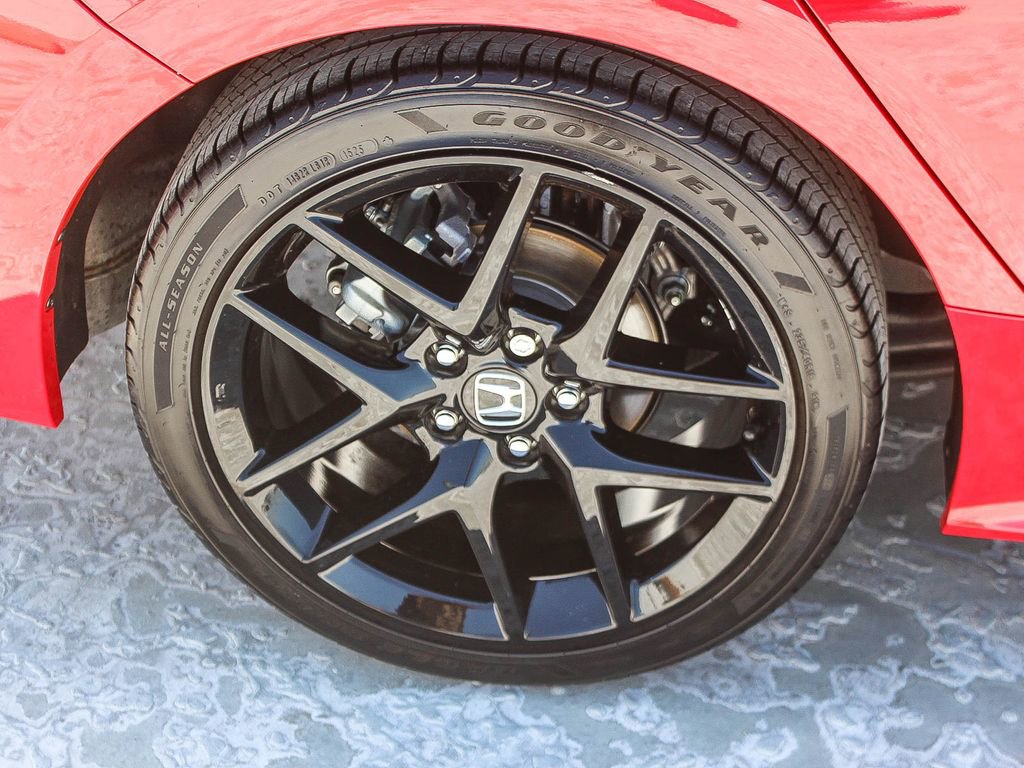 Certified 2025 Honda Civic Sport image 9