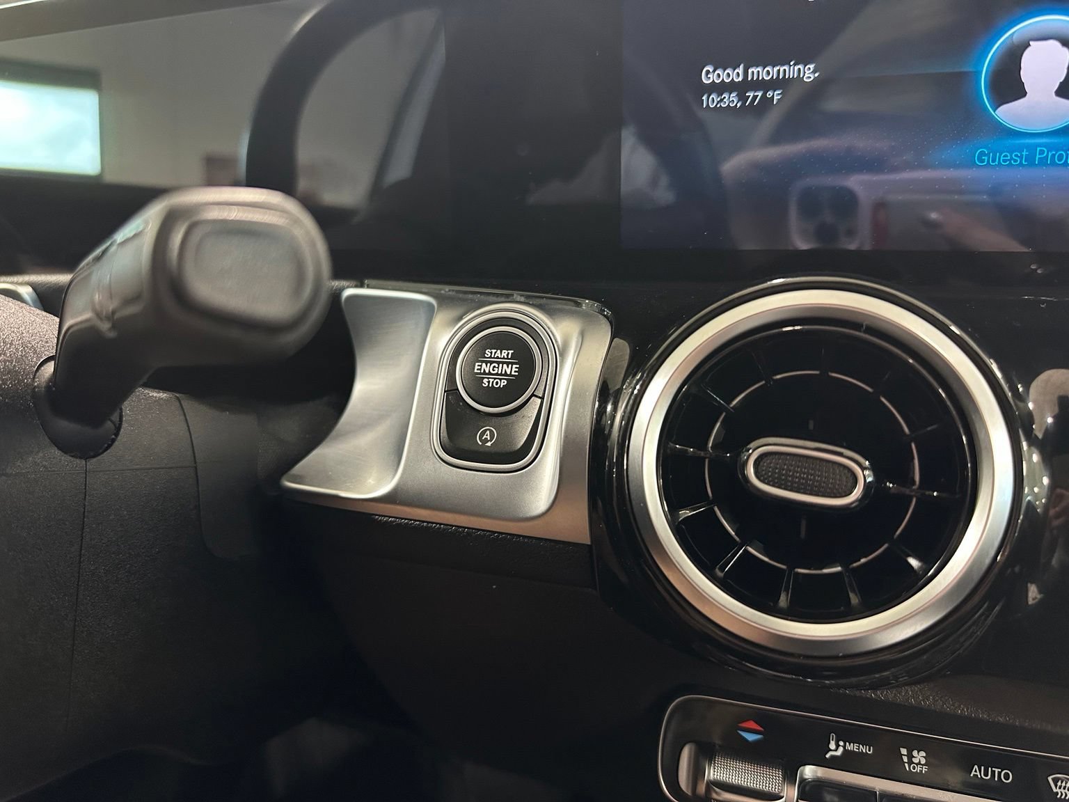 Used 2021 Mercedes-Benz GLB 250 image 23