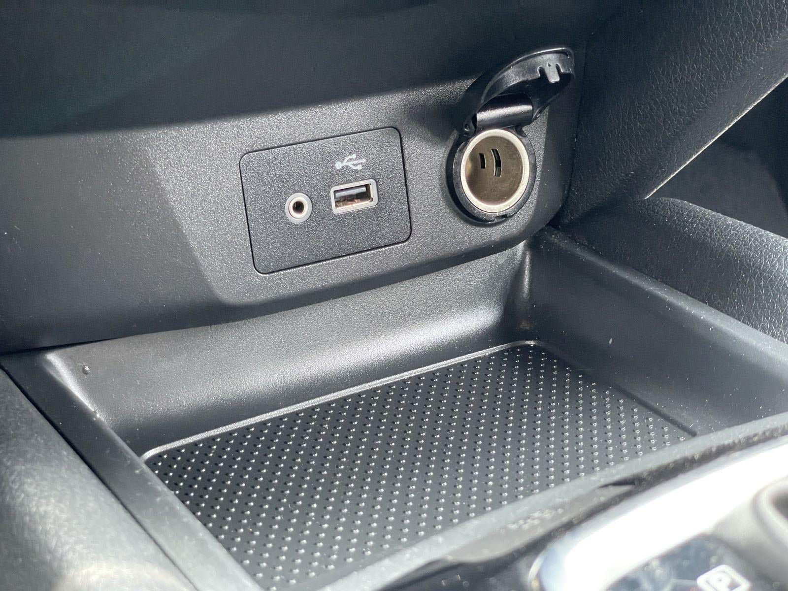 Used 2019 Nissan Rogue SV FWD image 26