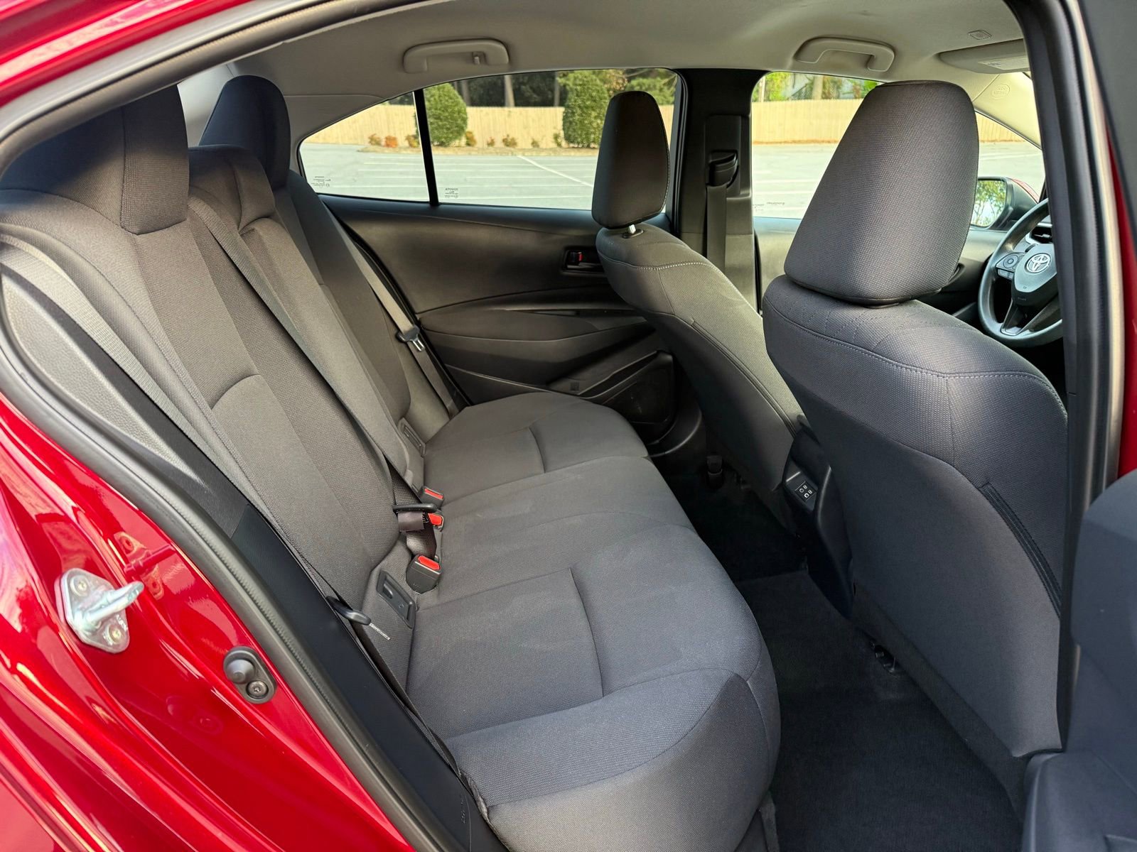 Used 2024 Toyota Corolla LE image 19