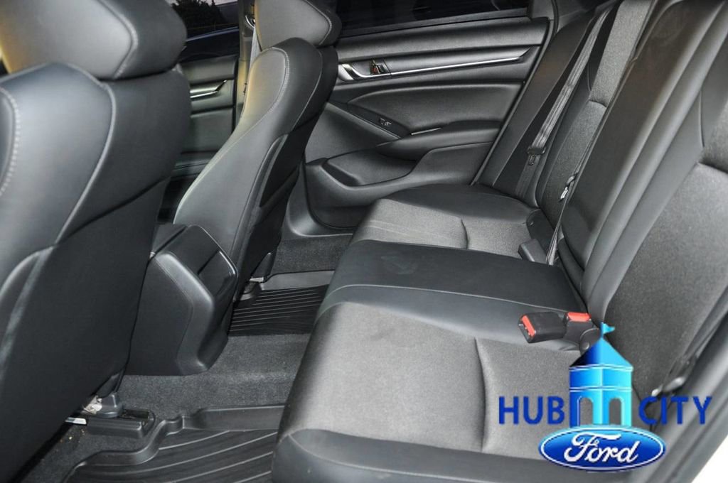 Used 2020 Honda Accord Sport image 12
