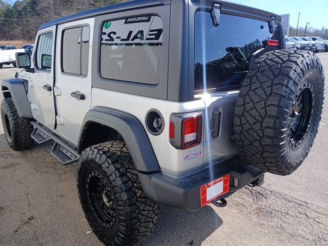 Used 2024 Jeep Wrangler Sport S image 6