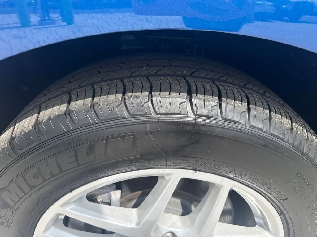 Used 2024 Ford Edge SEL w/ Convenience Package image 23