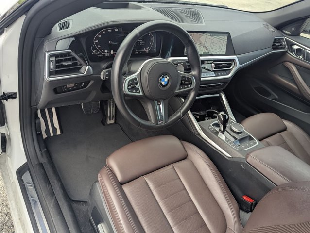 Used 2023 BMW 440i xDrive Convertible w/ Premium Package image 5