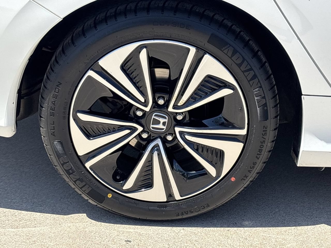 Used 2016 Honda Civic EX-T image 7