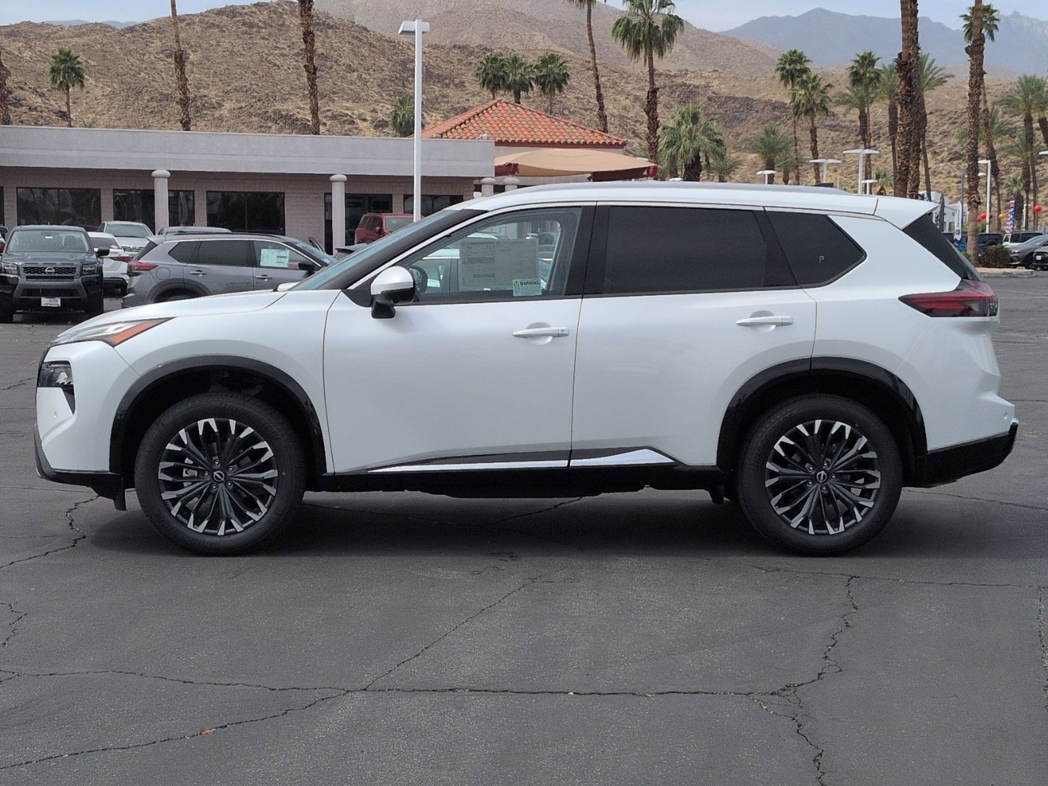 New 2026 Nissan Rogue Platinum image 3