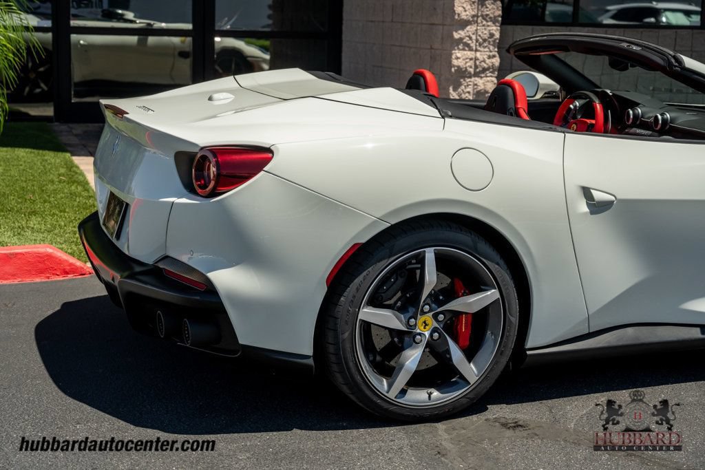Used 2022 Ferrari Portofino M RWD image 11