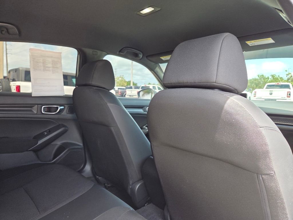 Used 2025 Honda Civic Sport image 12