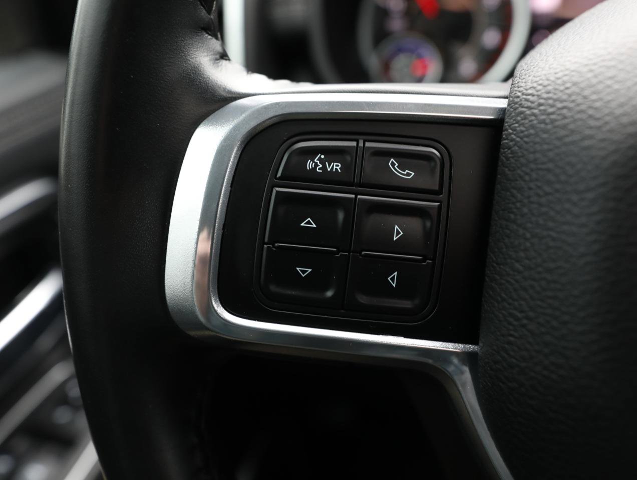 Used 2022 RAM 3500 Laramie AWD/4WD image 32