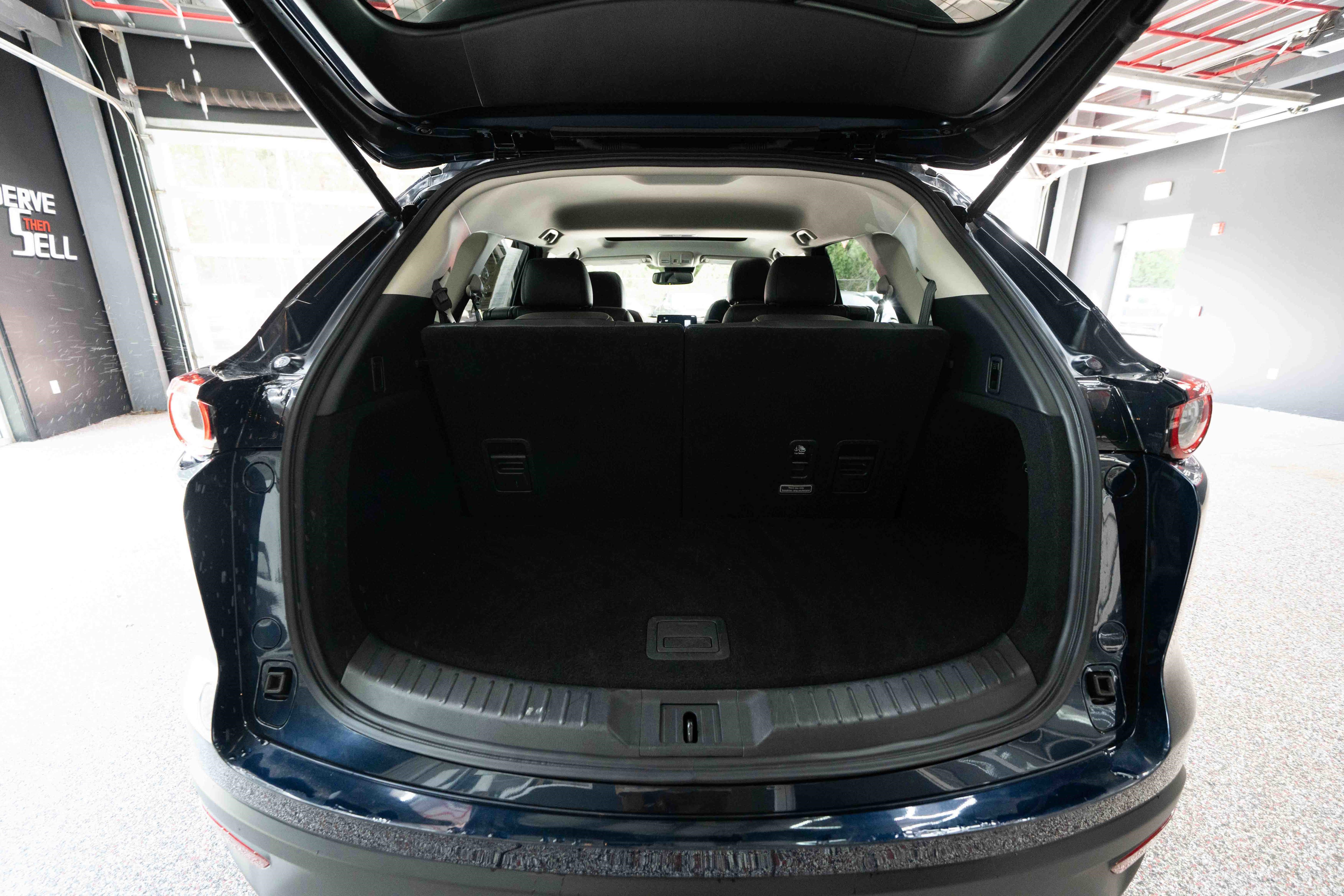 Used 2023 MAZDA CX-9 Touring image 28