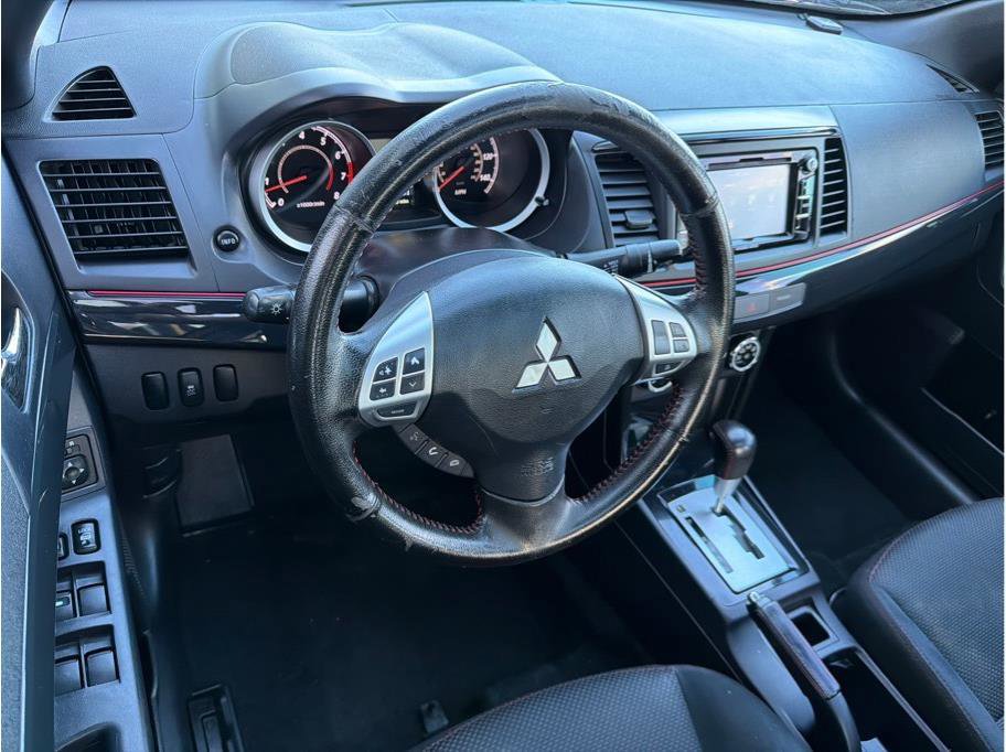 Used 2017 Mitsubishi Lancer LE image 2