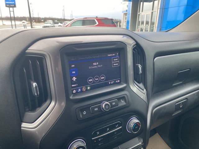 Used 2023 Chevrolet Silverado 1500 Custom AWD/4WD image 10